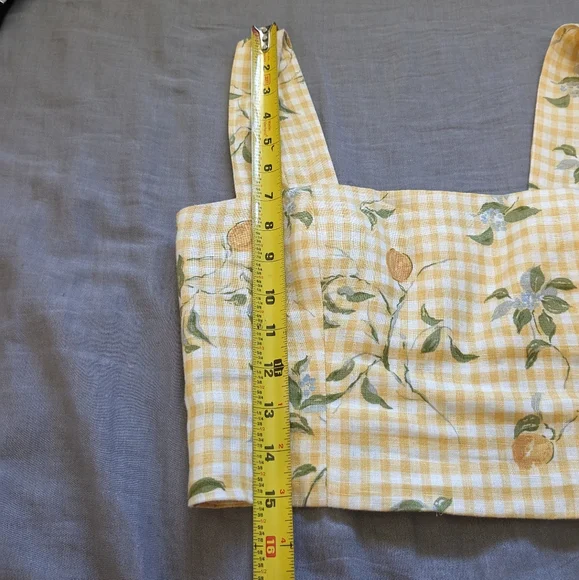 Reformation Linen Lemon Check Print Top - Picture 4 of 6